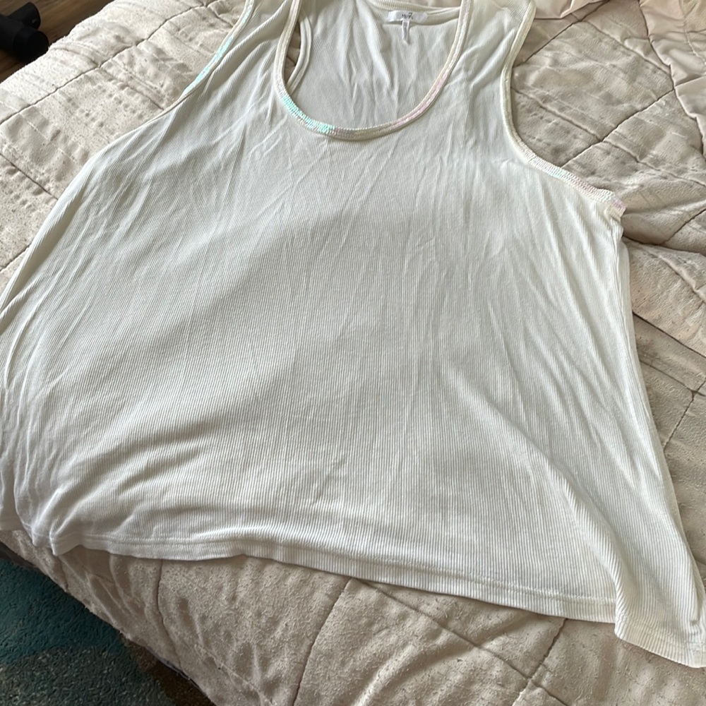 Razor back tank top